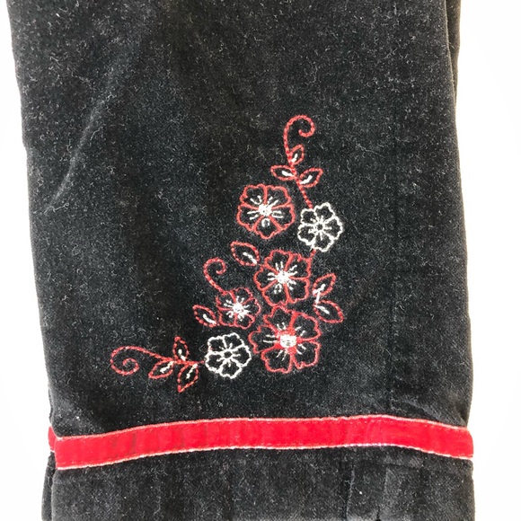 Baby 12M/1Y Black and Red Velvet Pants Not Used - Picture 4 of 5